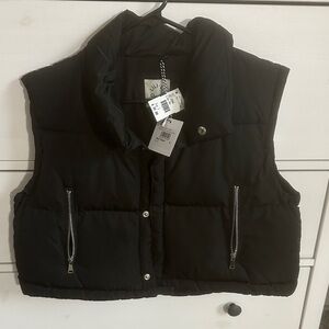 Women's Black Puffer Vest